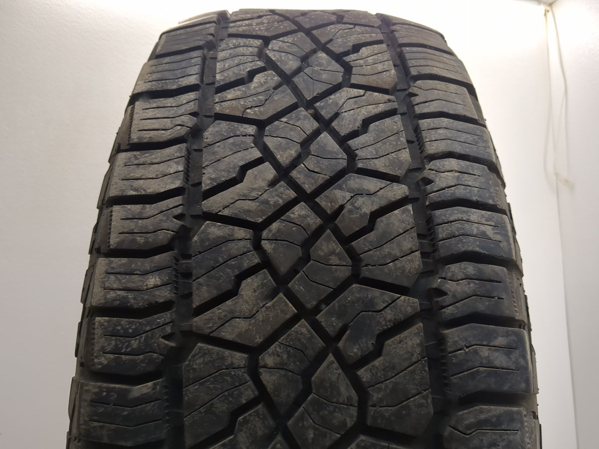 Used Tire 275/65R18 MASTERCRAFT COURSER TRAIL 116T - Tread Depth 10/32 - Oemusedautoparts1.com
