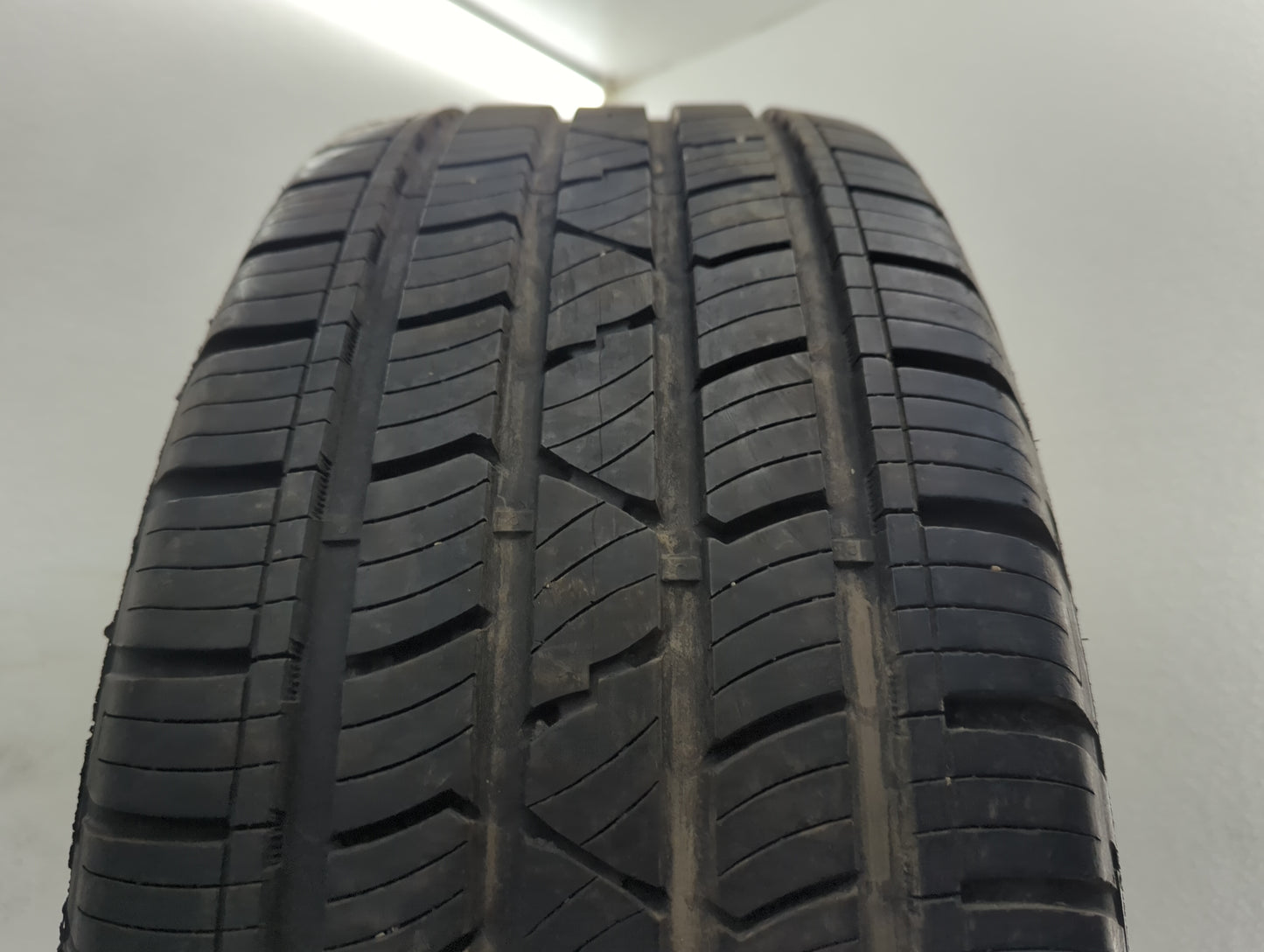 Used Tire 275/55R20 MASTERCRAFT COURSER QUEST 117H - Tread Depth 9.5/32 - Oemusedautoparts1.com