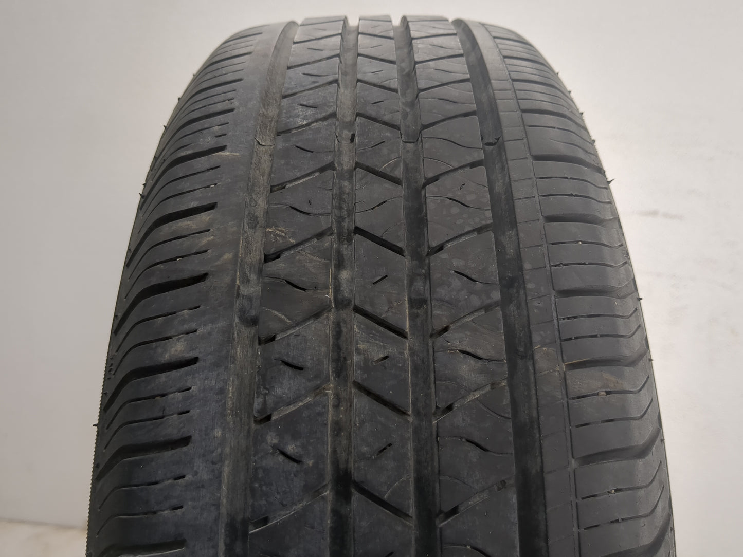 Used Tire 185/65R14 IRONMAN RADIAL RB-12 86T - Tread Depth 8/32 - Oemusedautoparts1.com