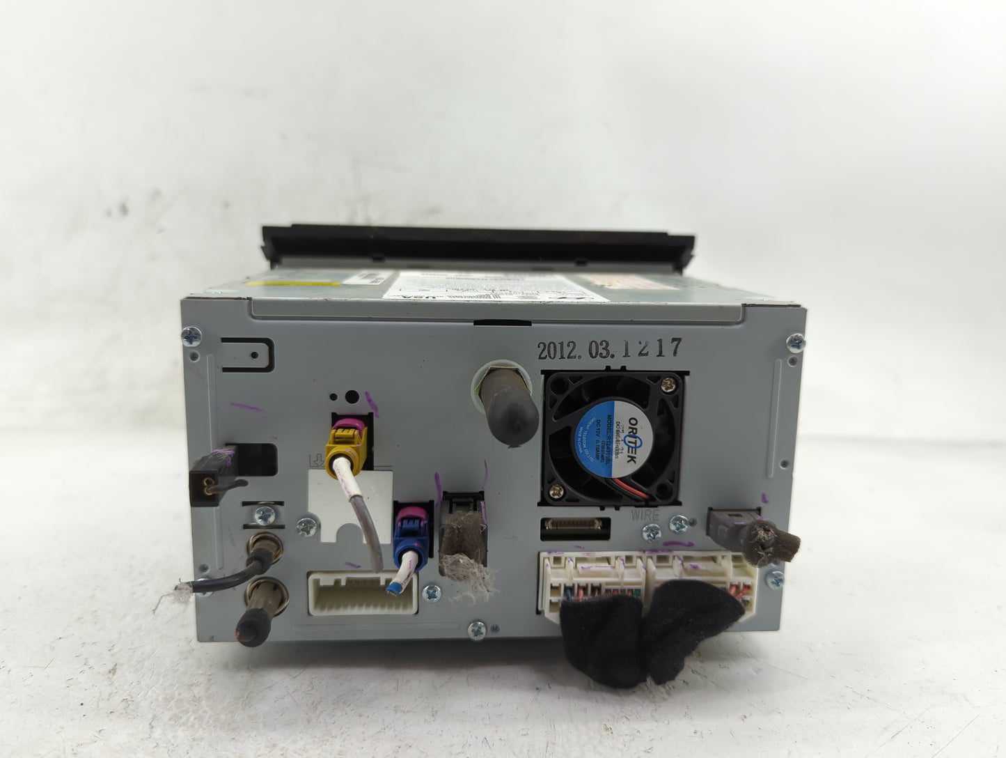 0 Radio AM FM Cd Player Receiver Replacement Fits Fits 212 2013 OEM Used Auto Parts - Oemusedautoparts1.com