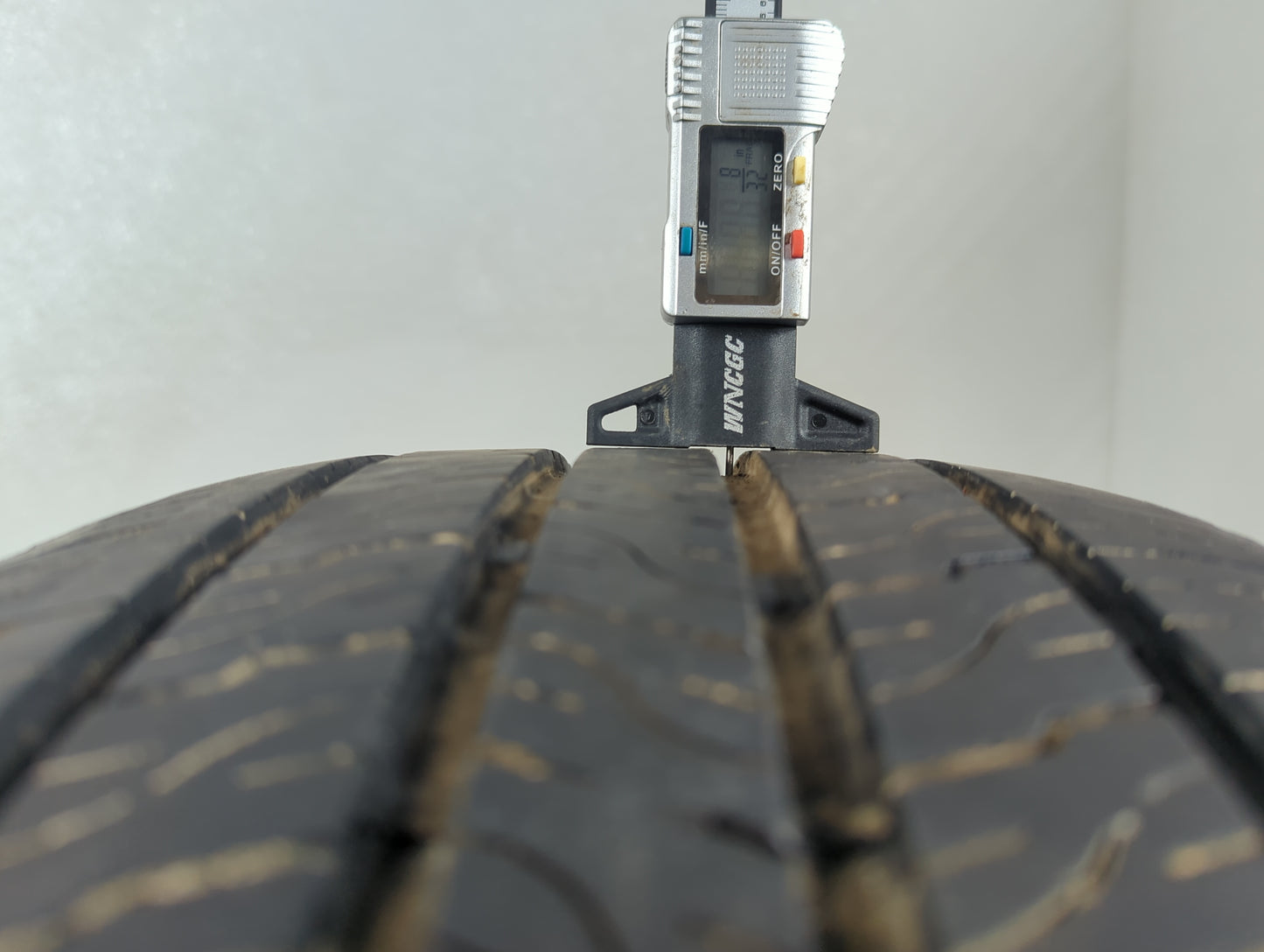 Used Tire 245/60R18 ARISUN ARESTA 105T - Tread Depth 8/32 - Oemusedautoparts1.com