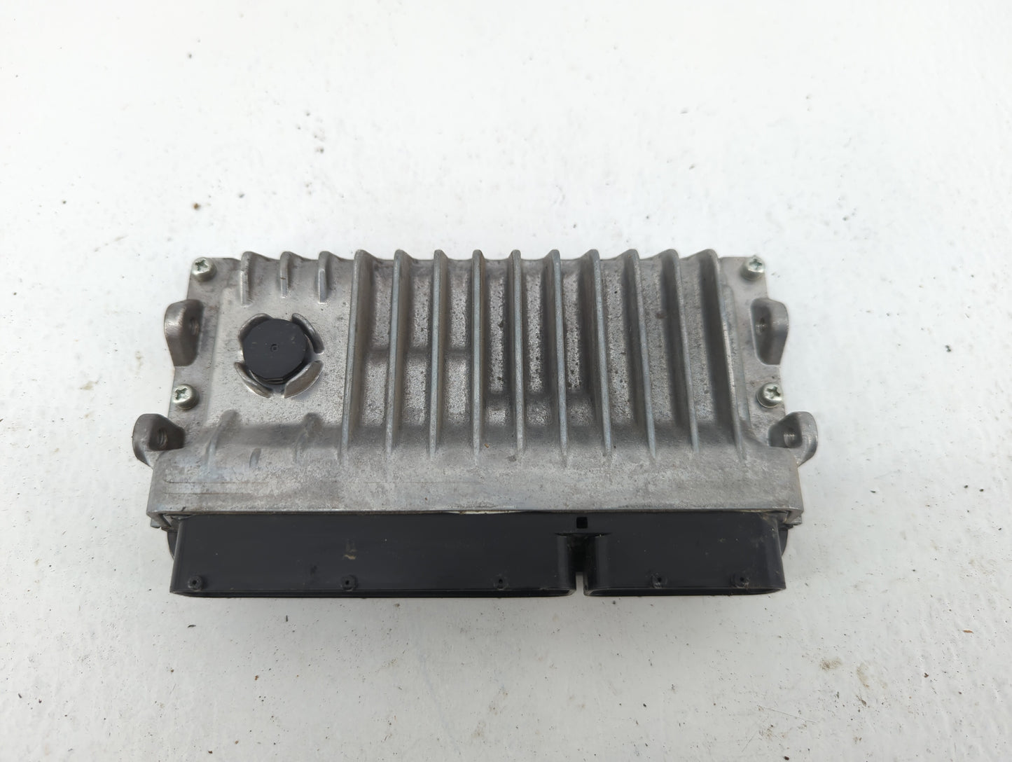 0 PCM Engine Control Computer ECU ECM PCU OEM P/N:FJ5A-12B684-BA GJ5A-12A650-GB Fits Fits 215 2016 OEM Used Auto Parts - Oem