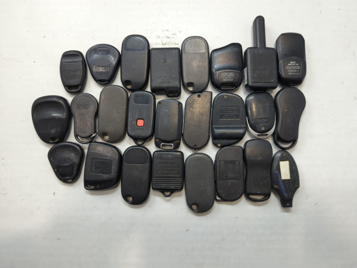 Lot of 25 Aftermarket Keyless Entry Remote Fob MIXED FCC IDS MIXED PART - Oemusedautoparts1.com