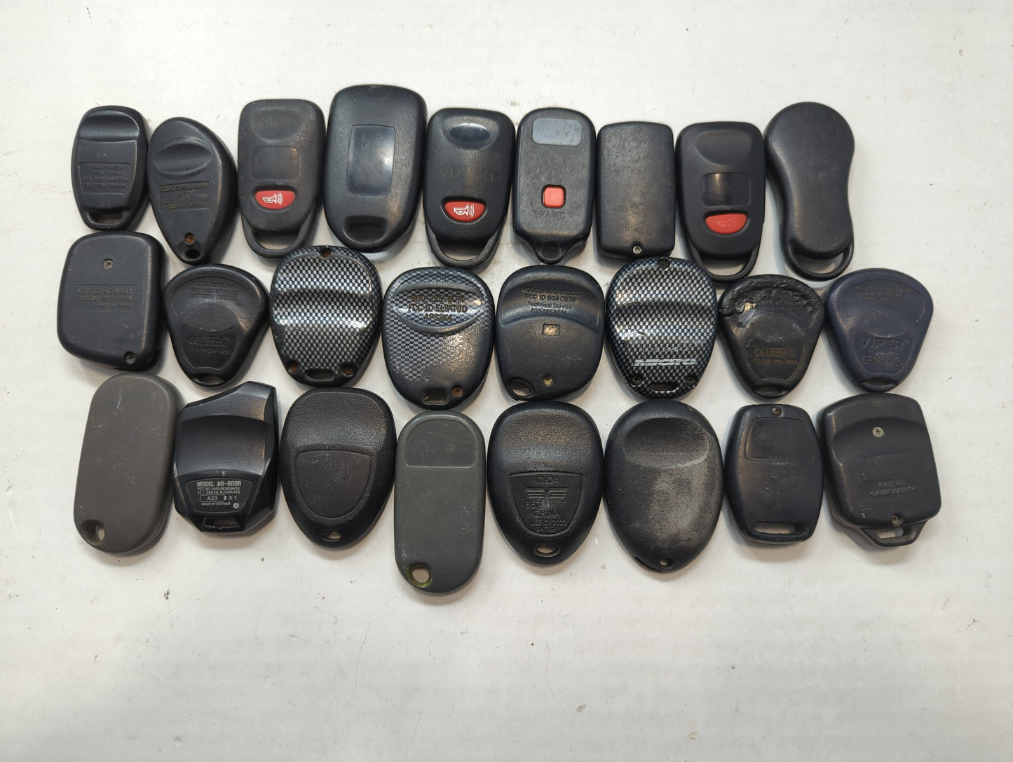 Lot of 25 Aftermarket Keyless Entry Remote Fob MIXED FCC IDS MIXED PART - Oemusedautoparts1.com