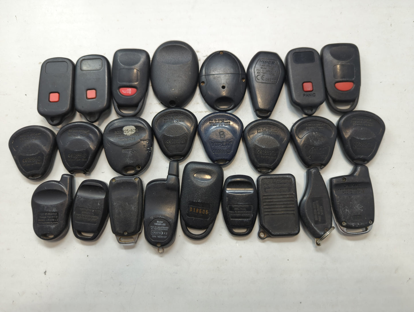 Lot of 25 Aftermarket Keyless Entry Remote Fob MIXED FCC IDS MIXED PART - Oemusedautoparts1.com