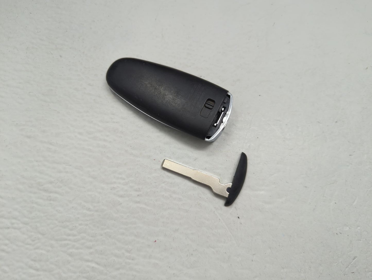 Ford Keyless Entry Remote Fob X32-FDSSG000 FDSSL-G000 5 buttons - Oemusedautoparts1.com