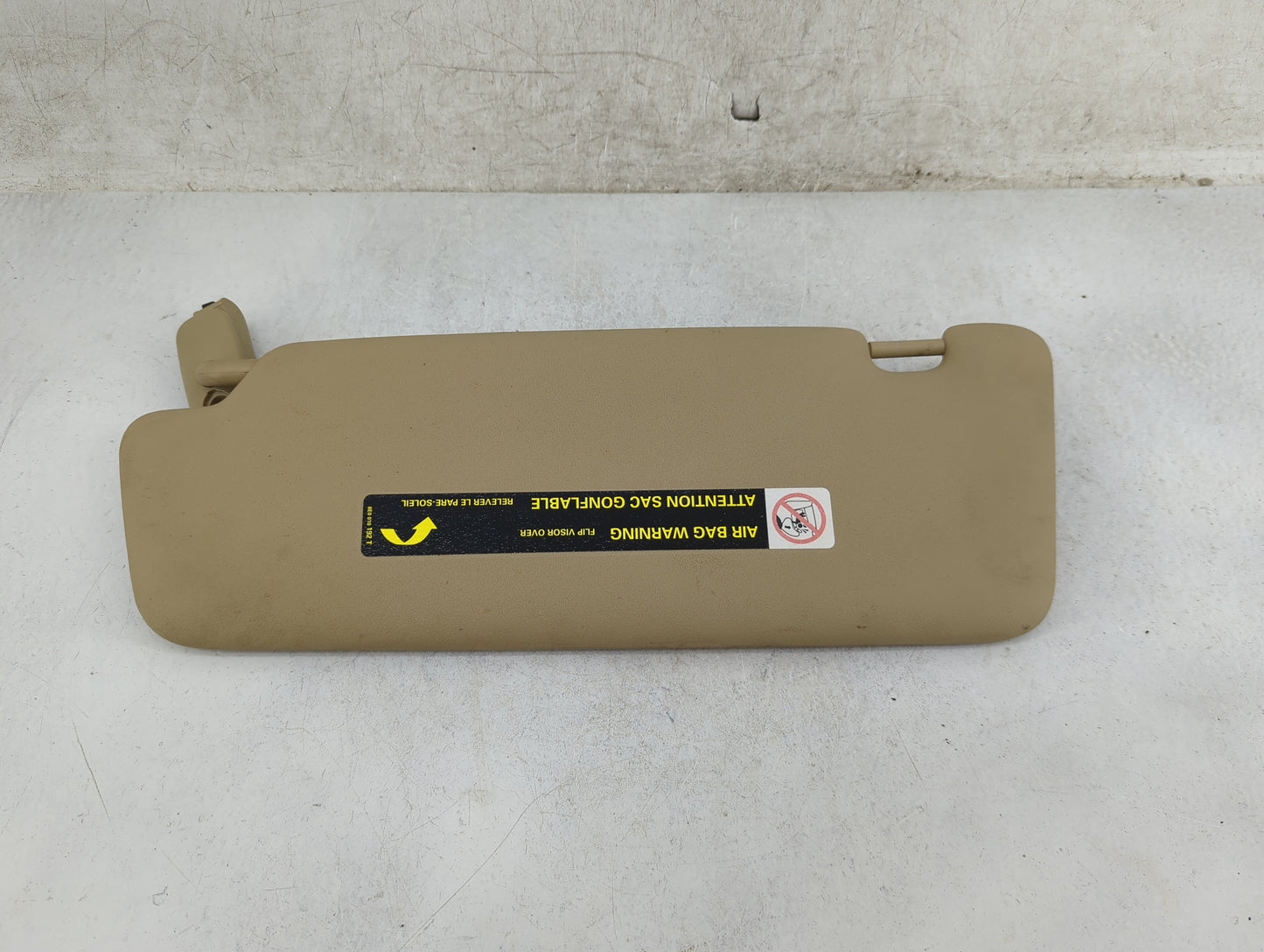 2002-2008 Audi A4 Quattro Sun Visor Shade Replacement Driver Left Mirror Fits Fits 2002 2003 2004 2005 2006 2007 2008 OEM Us