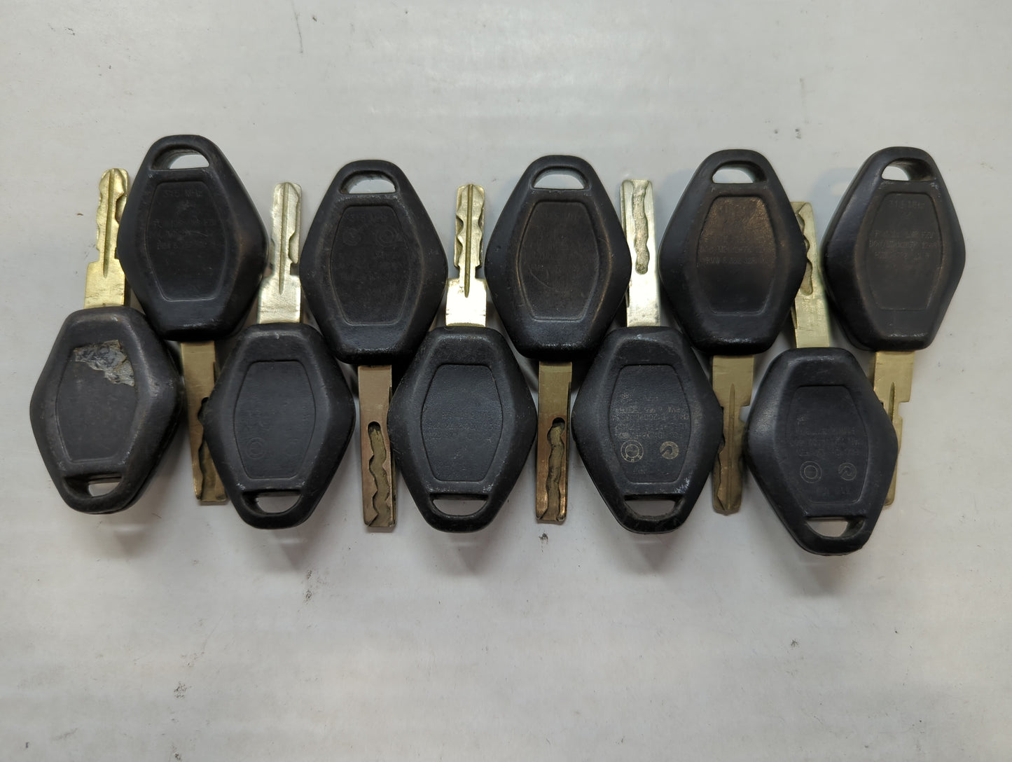 Lot of 10 Bmw Keyless Entry Remote Fob MIXED FCC IDS MIXED PART NUMBERS - Oemusedautoparts1.com