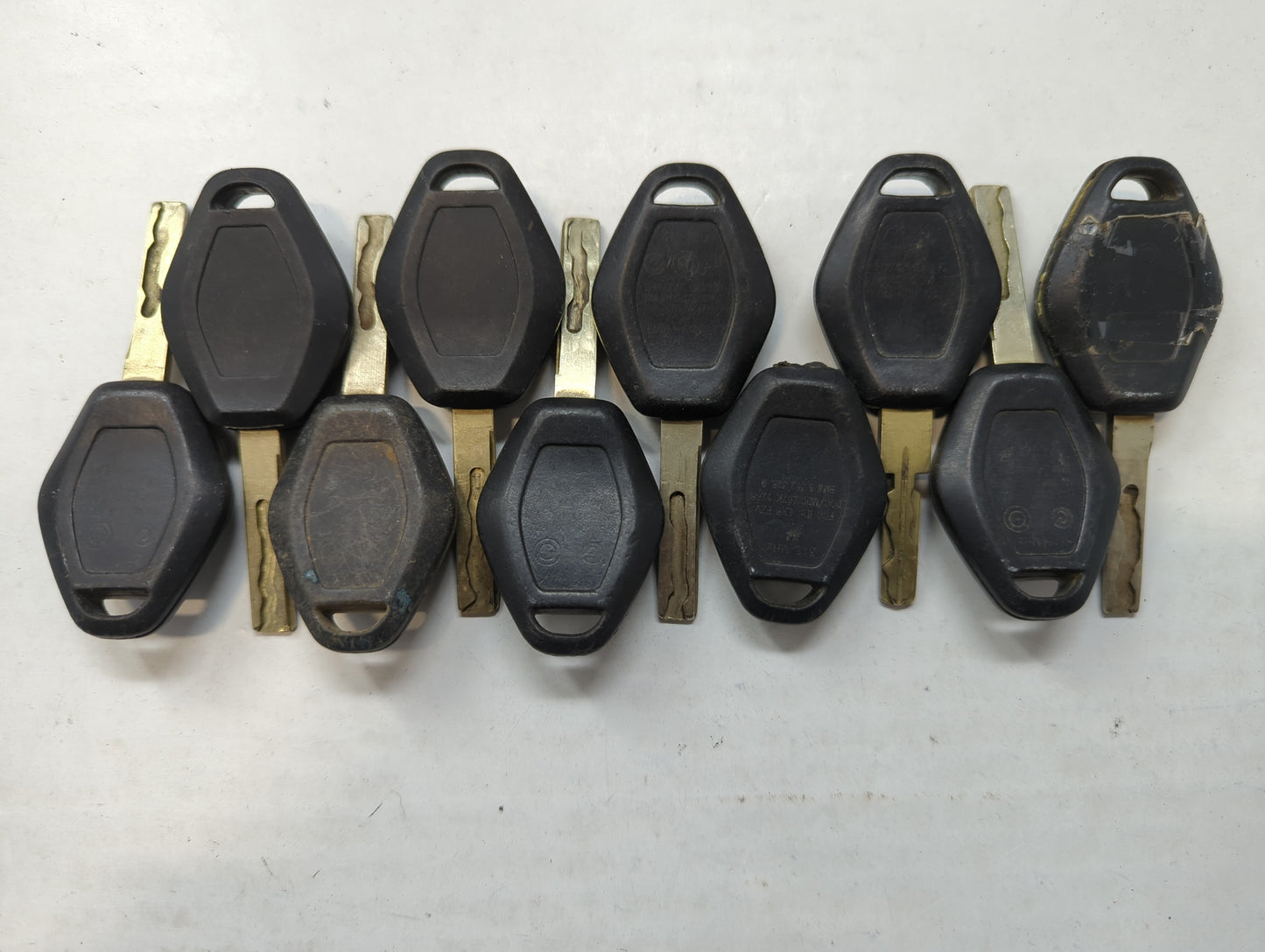 Lot of 10 Bmw Keyless Entry Remote Fob LX8 FZV MIXED PART NUMBERS - Oemusedautoparts1.com