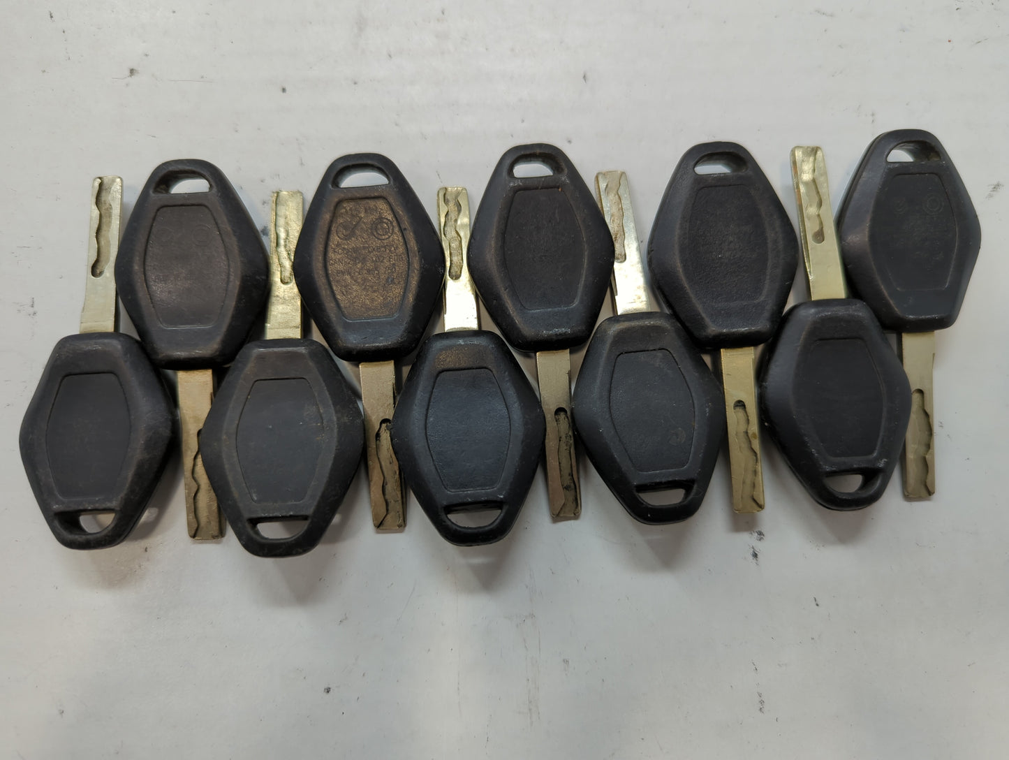Lot of 10 Bmw Keyless Entry Remote Fob LX8 FZV MIXED PART NUMBERS - Oemusedautoparts1.com
