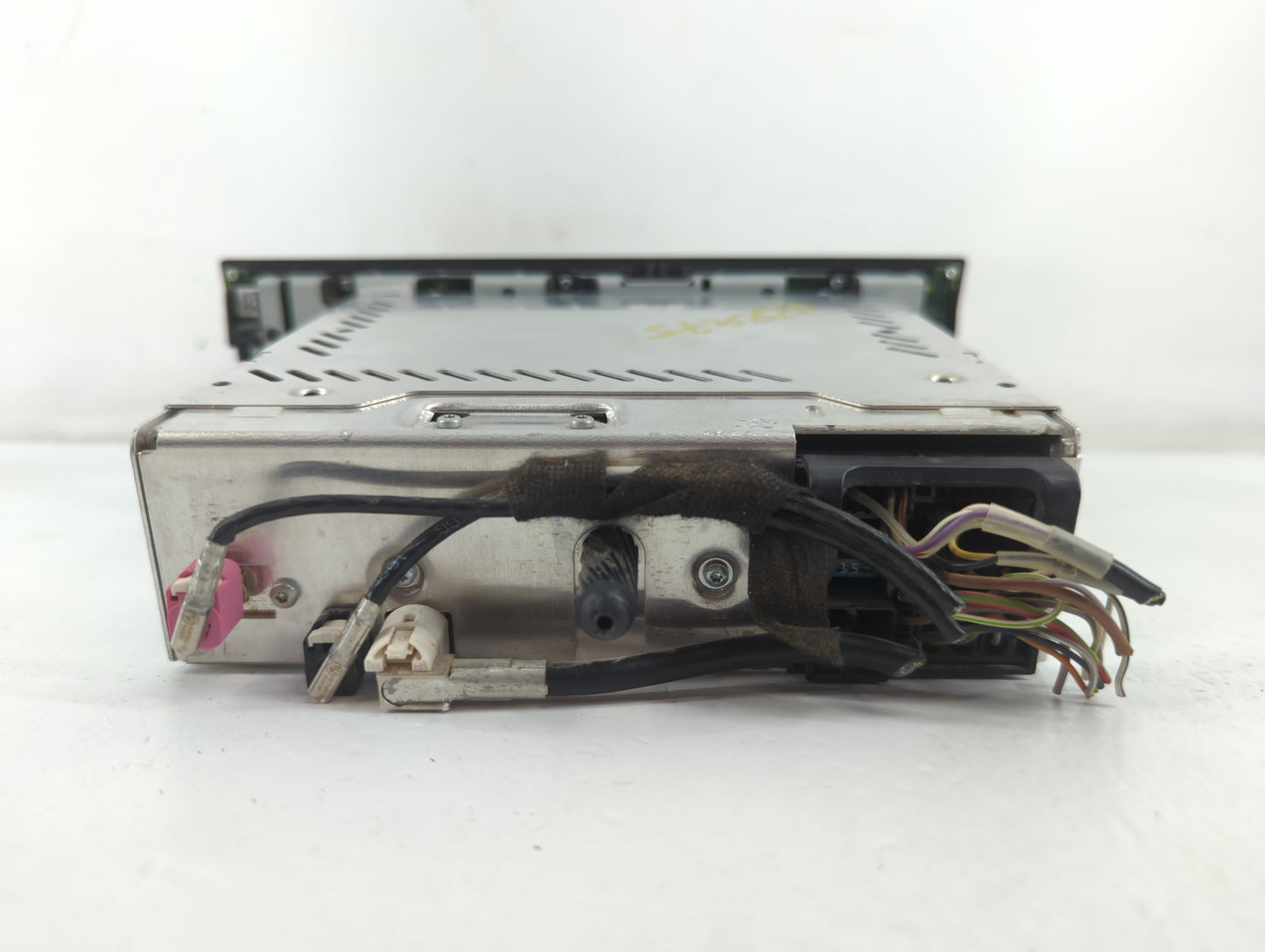 2011-2013 Bmw 328i Am Fm Cd Player Radio Receiver - Oemusedautoparts1.com