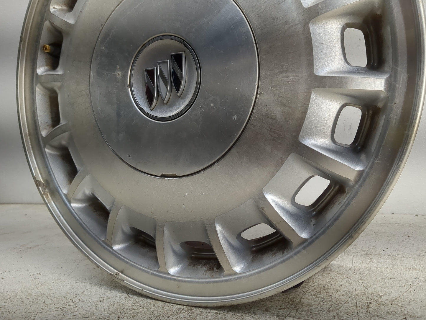 1997-2002 Buick Century Oem Wheel Rim - Oemusedautoparts1.com