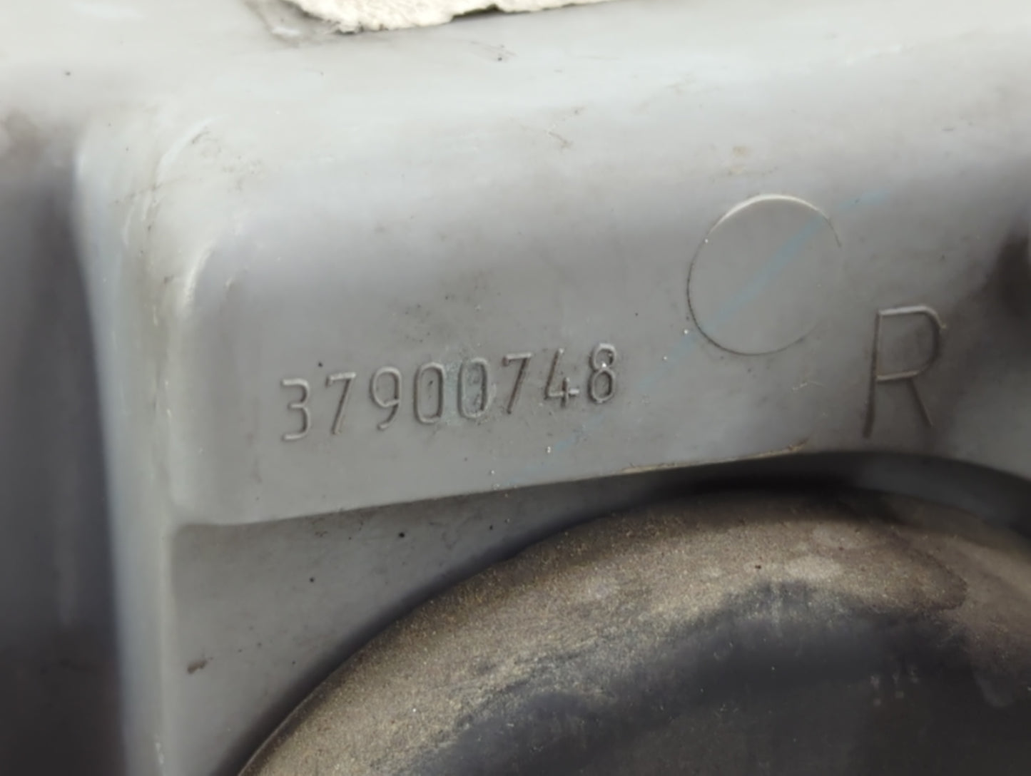 1997-2001 Buick Century Passenger Right Oem Head Light Headlight Lamp - Oemusedautoparts1.com