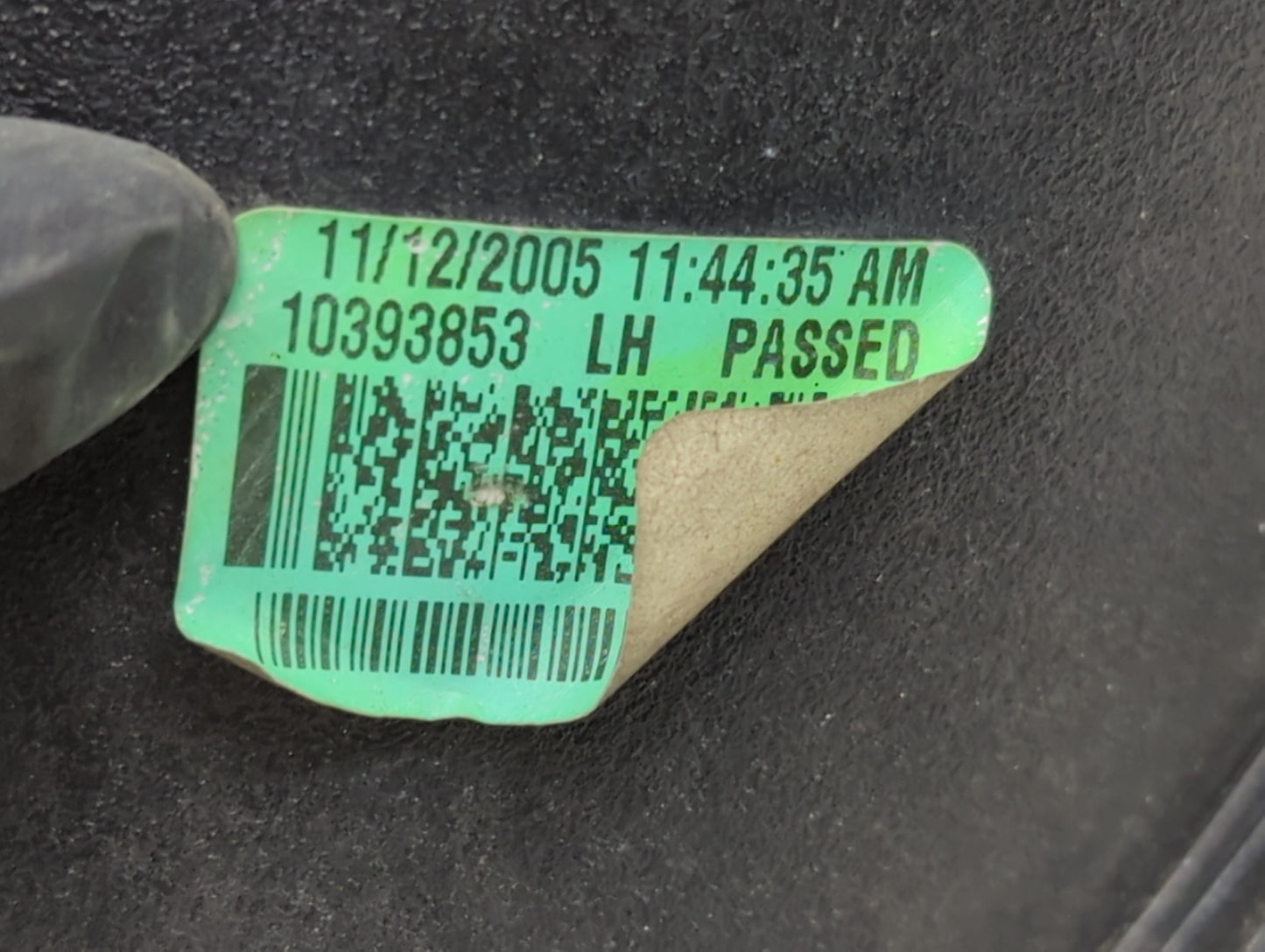 2005-2009 Buick Lacrosse Tail Light Assembly Driver Left OEM Fits Fits 2005 2006 2007 2008 2009 OEM Used Auto Parts - Oemuse
