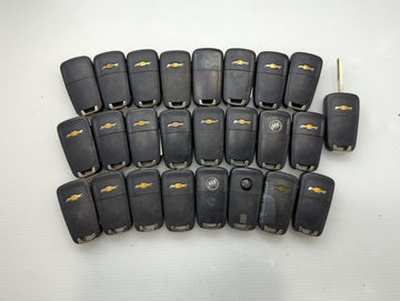 Lot of 25 Chevrolet Keyless Entry Remote Fob OHT01060512 |