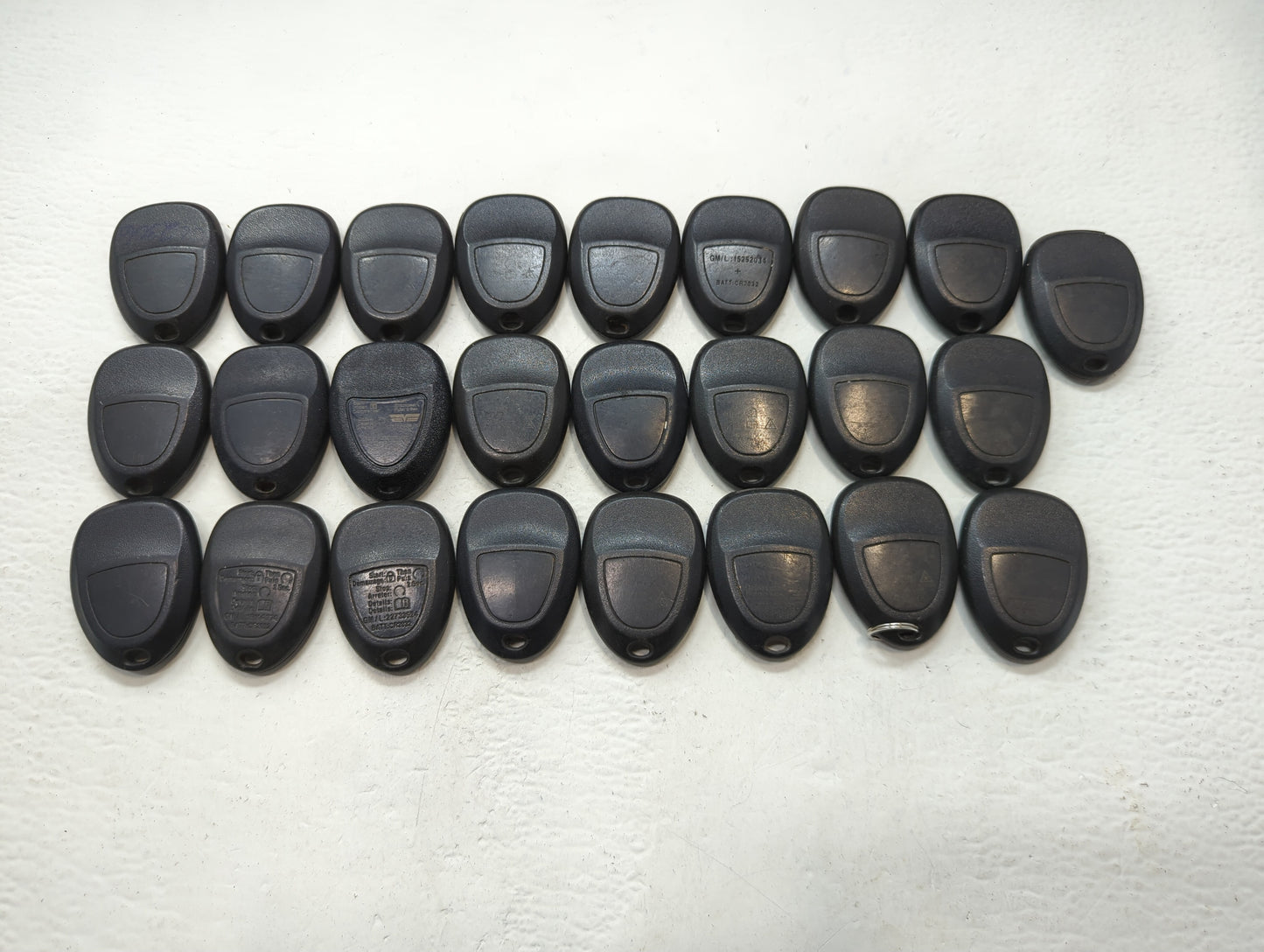 Lot of 25 Chevrolet Keyless Entry Remote Fob OUC60221 | OUC60270 | - Oemusedautoparts1.com