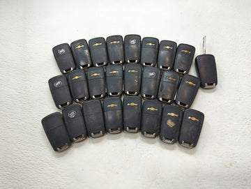 Lot of 25 Chevrolet Keyless Entry Remote Fob OHT01060512 | KR55WK50073