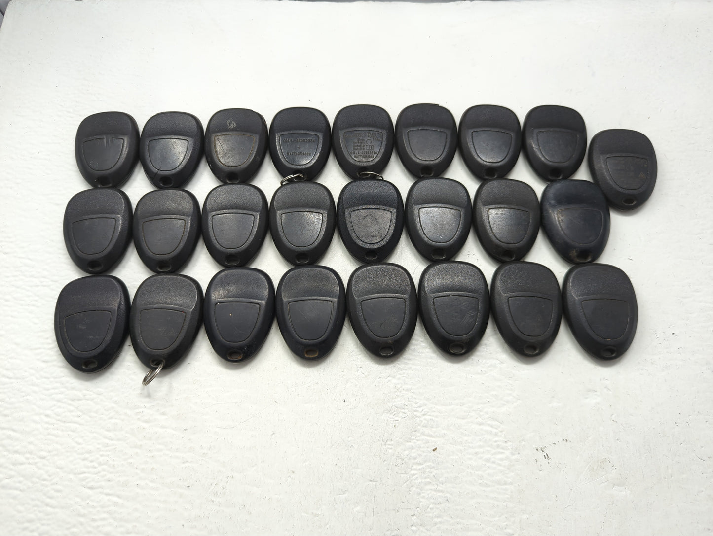 Lot of 25 Chevrolet Keyless Entry Remote Fob OUC60221 | OUC60270 MIXED - Oemusedautoparts1.com
