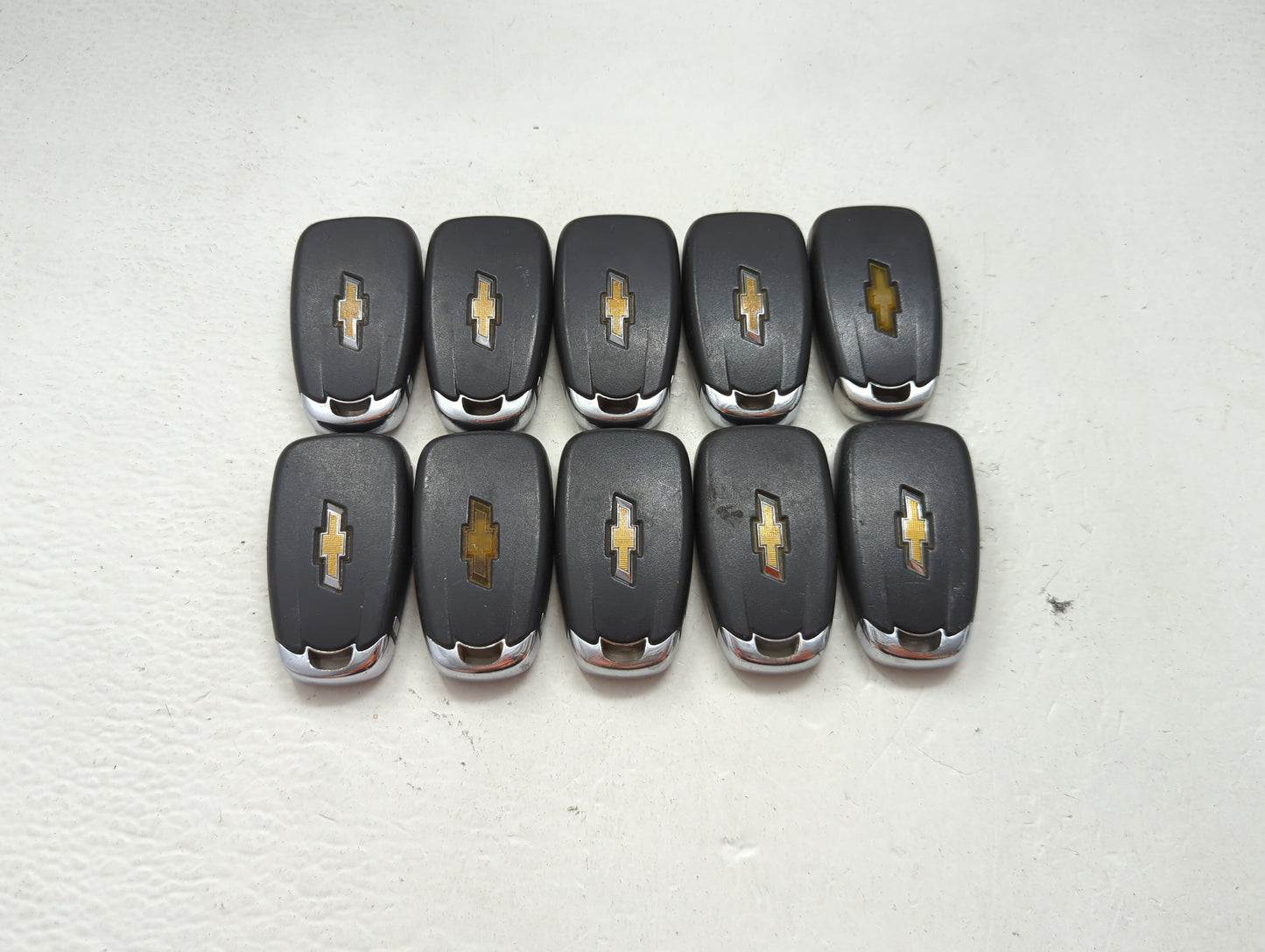 Lot of 10 Chevrolet Keyless Entry Remote Fob MIXED FCC IDS MIXED PART 1476126 - Oemusedautoparts1.com
