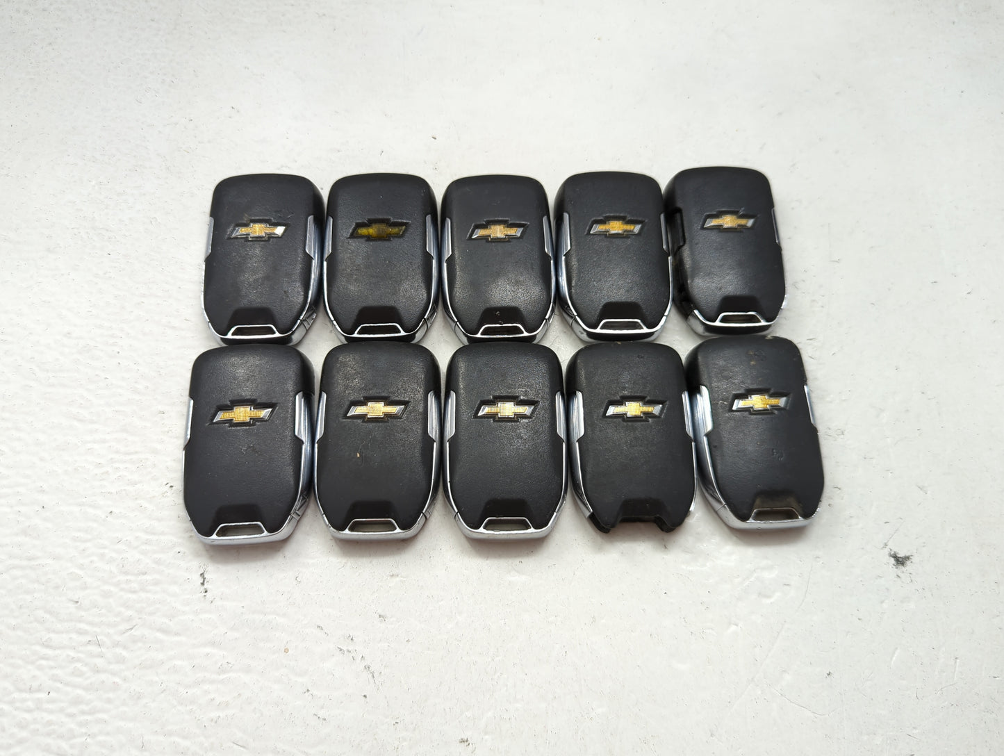 Lot of 10 Chevrolet Keyless Entry Remote Fob MIXED FCC IDS MIXED PART 1476176 - Oemusedautoparts1.com