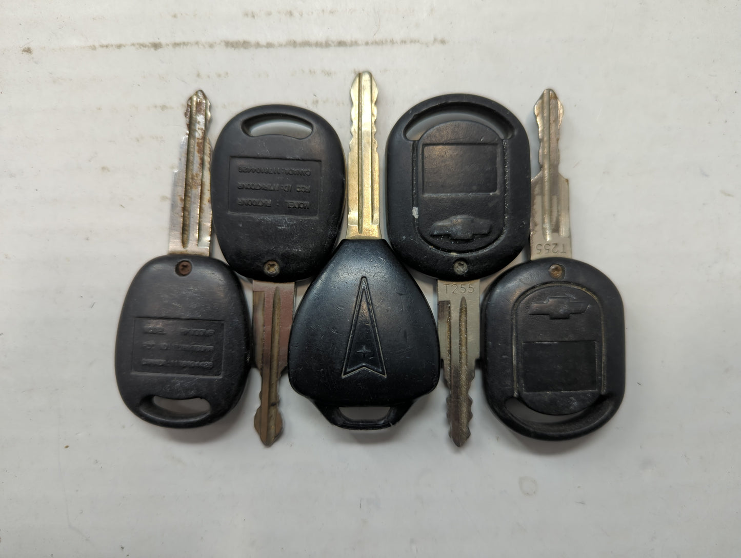 Lot of 5 Chevrolet Keyless Entry Remote Fob MIXED FCC IDS MIXED PART - Oemusedautoparts1.com