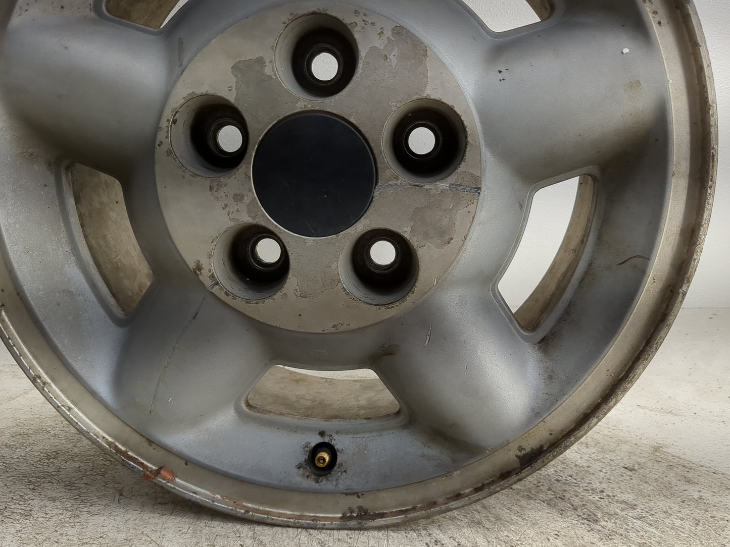 1995-2005 Chevrolet Blazer Oem Wheel Rim 1280490 - Oemusedautoparts1.com