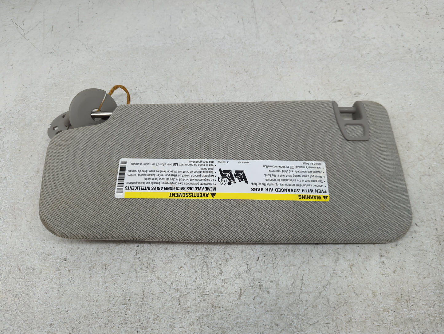 2010-2017 Chevrolet Equinox Sun Visor Shade Replacement Passenger Right Mirror Fits Fits 2010 2011 2012 2013 2014 2015 2016