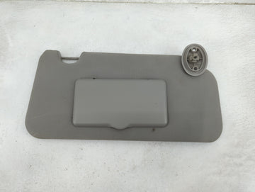 2005-2009 Chevrolet Equinox Sun Visor Shade Replacement Passenger Right Mirror Fits Fits 2005 2006 2007 2008 2009 OEM Used Auto Parts