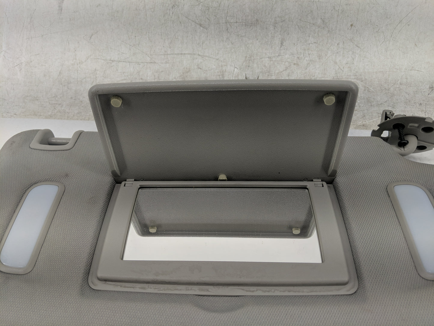 2010-2017 Chevrolet Equinox Sun Visor Shade Replacement Driver Left Mirror Fits Fits 2010 2011 2012 2013 2014 2015 2016 2017