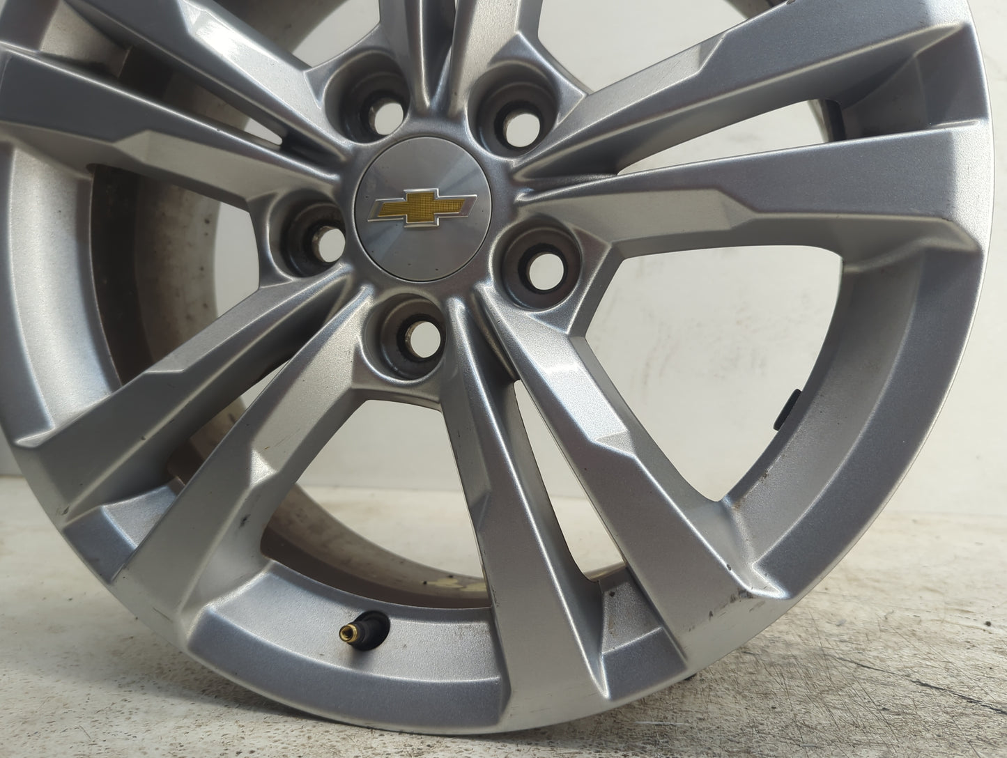 2010-2017 Chevrolet Equinox Oem Wheel Rim 1154185 - Oemusedautoparts1.com
