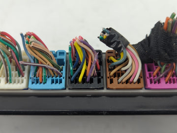2006-2013 Chevrolet Impala Body Control Module Bcm Inner Cabin Fuse Box