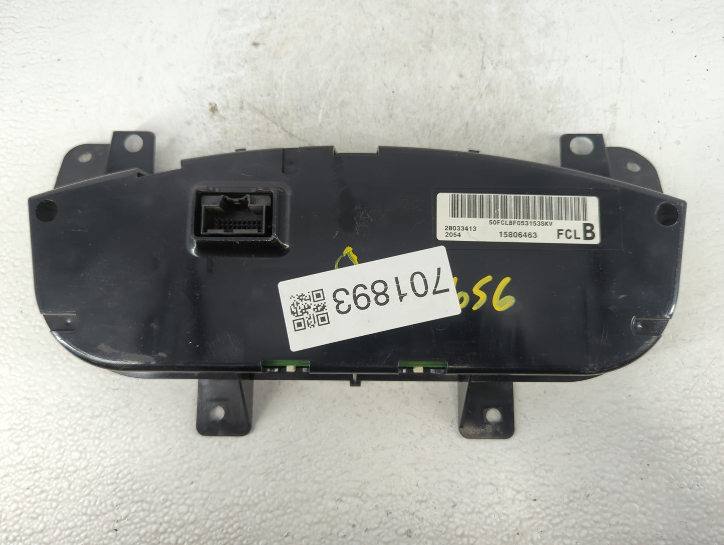 2006 Chevrolet Impala Instrument Cluster Speedometer Gauges P/N:28033413 15806463 Fits OEM Used Auto Parts - Oemusedautopart