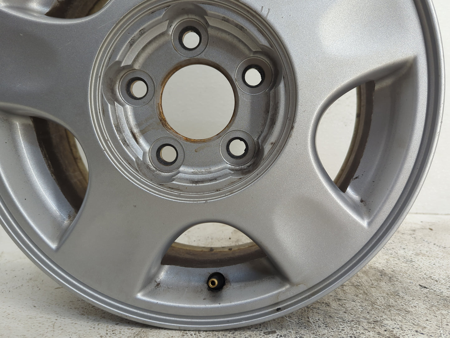 2000-2002 Chevrolet Malibu Oem Wheel Rim 1104002 - Oemusedautoparts1.com