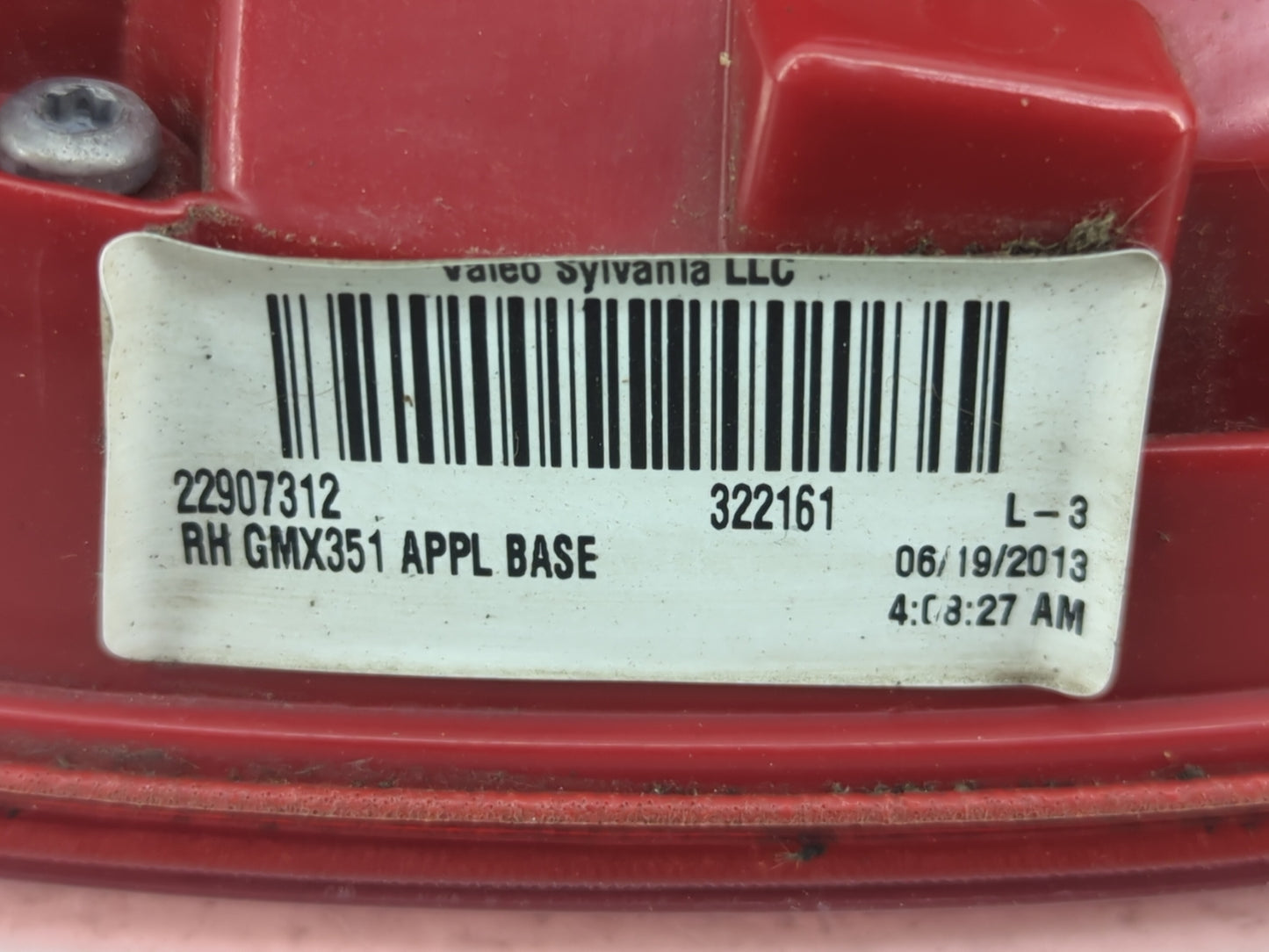 2013 Chevrolet Malibu Passenger Right Side Deck Lid Mounted Tail Light - Oemusedautoparts1.com