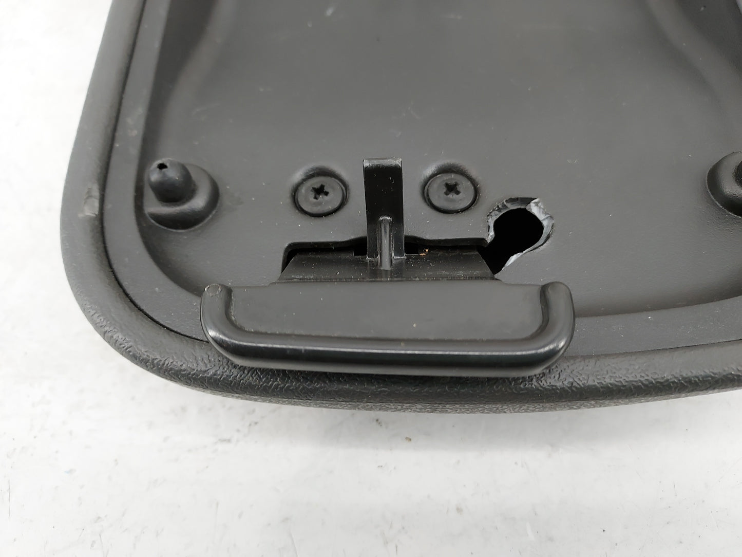 2002-2004 Chevrolet Trailblazer Center Console Armrest Cover Lid Fits Fits 2002 2003 2004 OEM Used Auto Parts - Oemusedautop