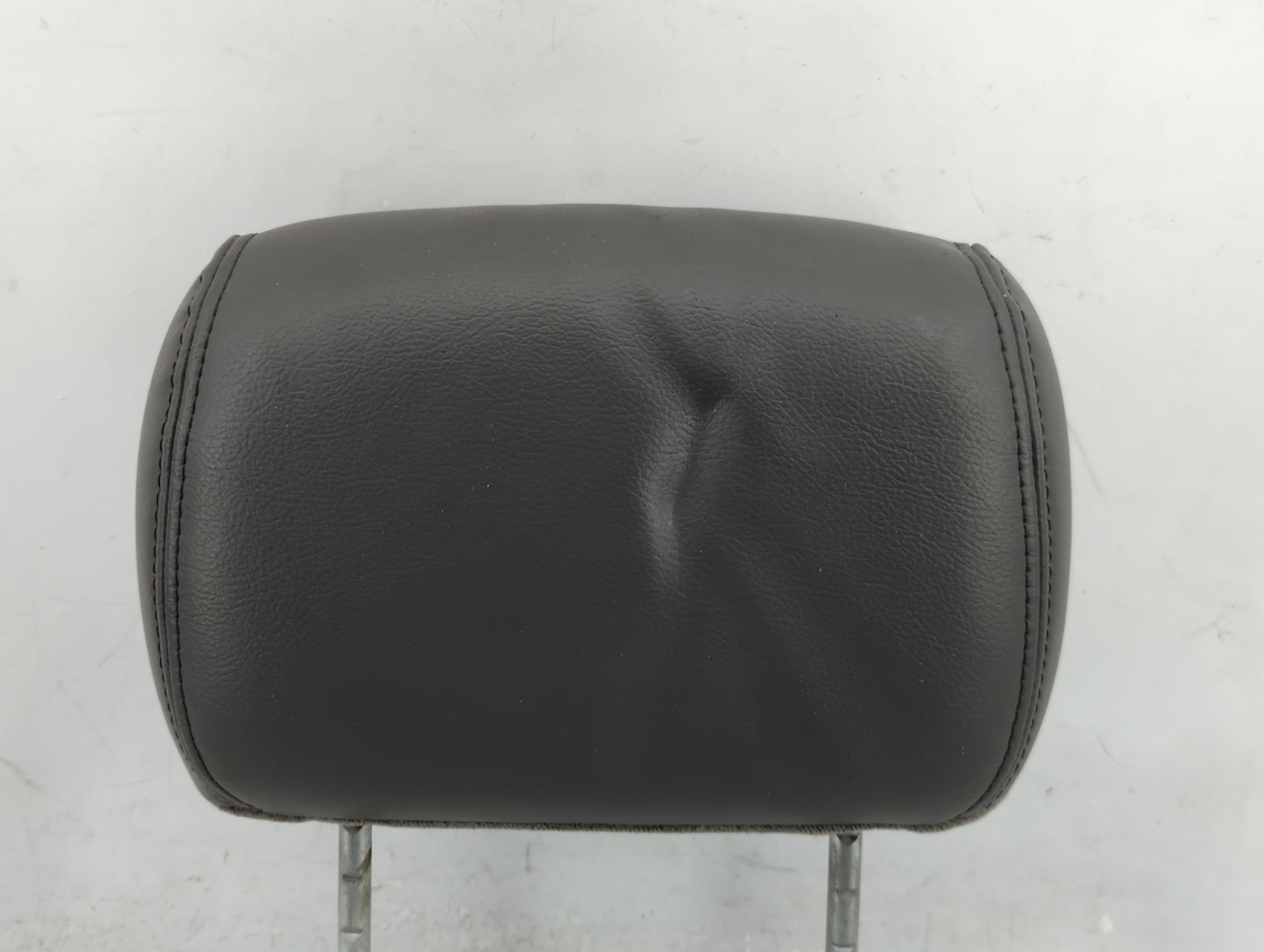 Head Rests 2002 CHEVROLET TRAILBLAZER - Oemusedautoparts1.com