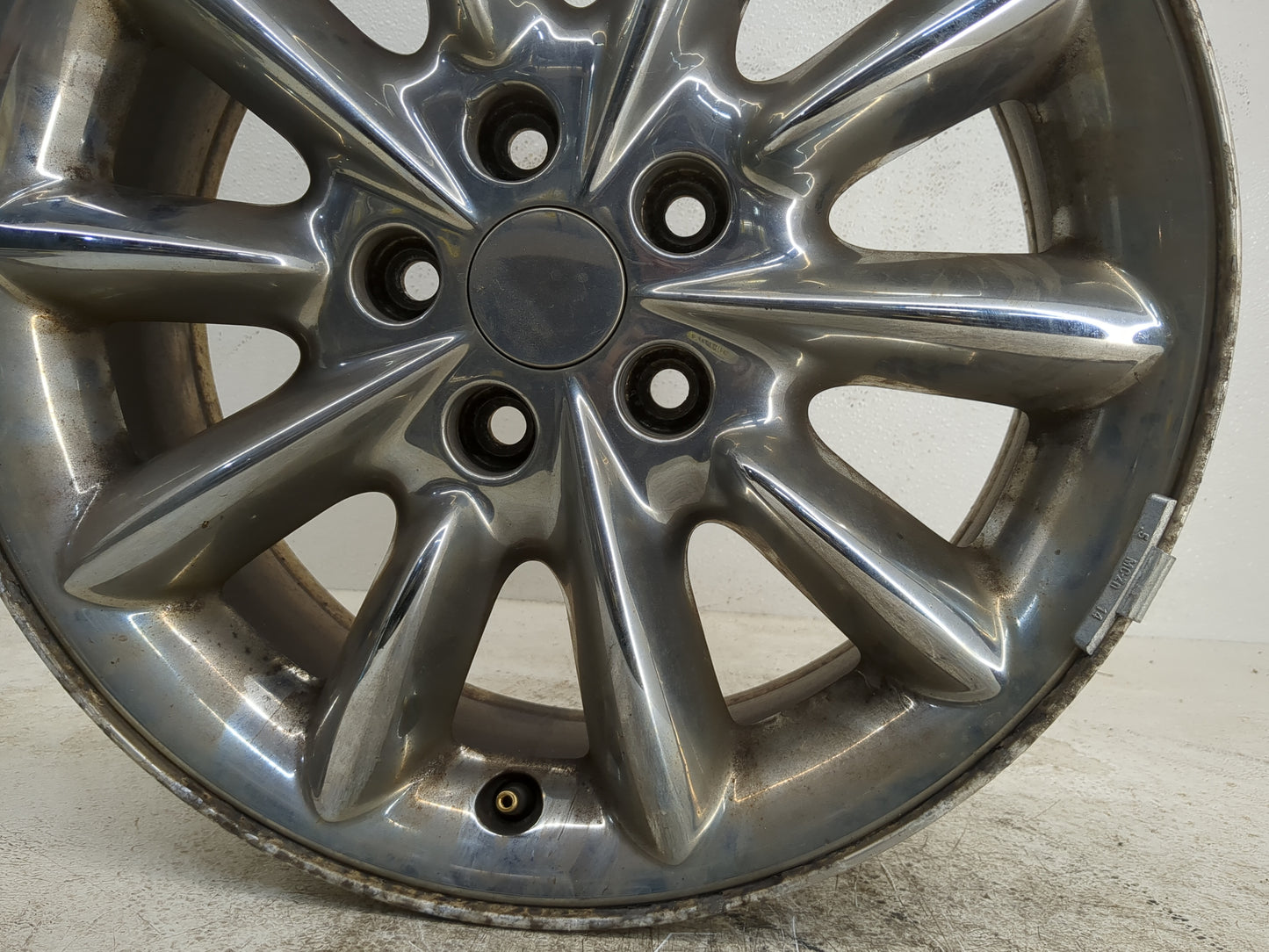 1999-2001 Chrysler 300m Oem Wheel Rim - Oemusedautoparts1.com