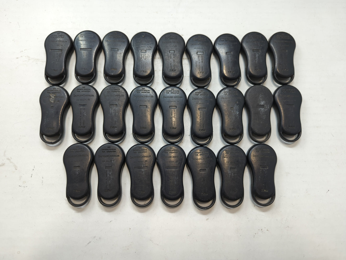 Lot of 25 Dodge Keyless Entry Remote Fob MIXED FCC IDS MIXED PART NUMBERS - Oemusedautoparts1.com