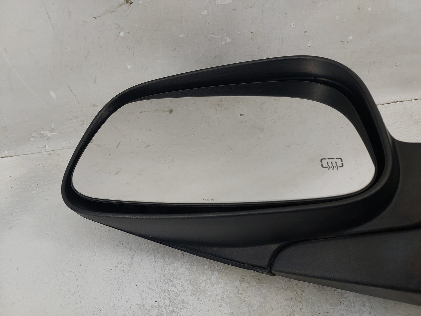 2001-2004 Dodge Dakota Driver Side View Mirror - Left Door Mirror OEM Used - Oemusedautoparts1.com