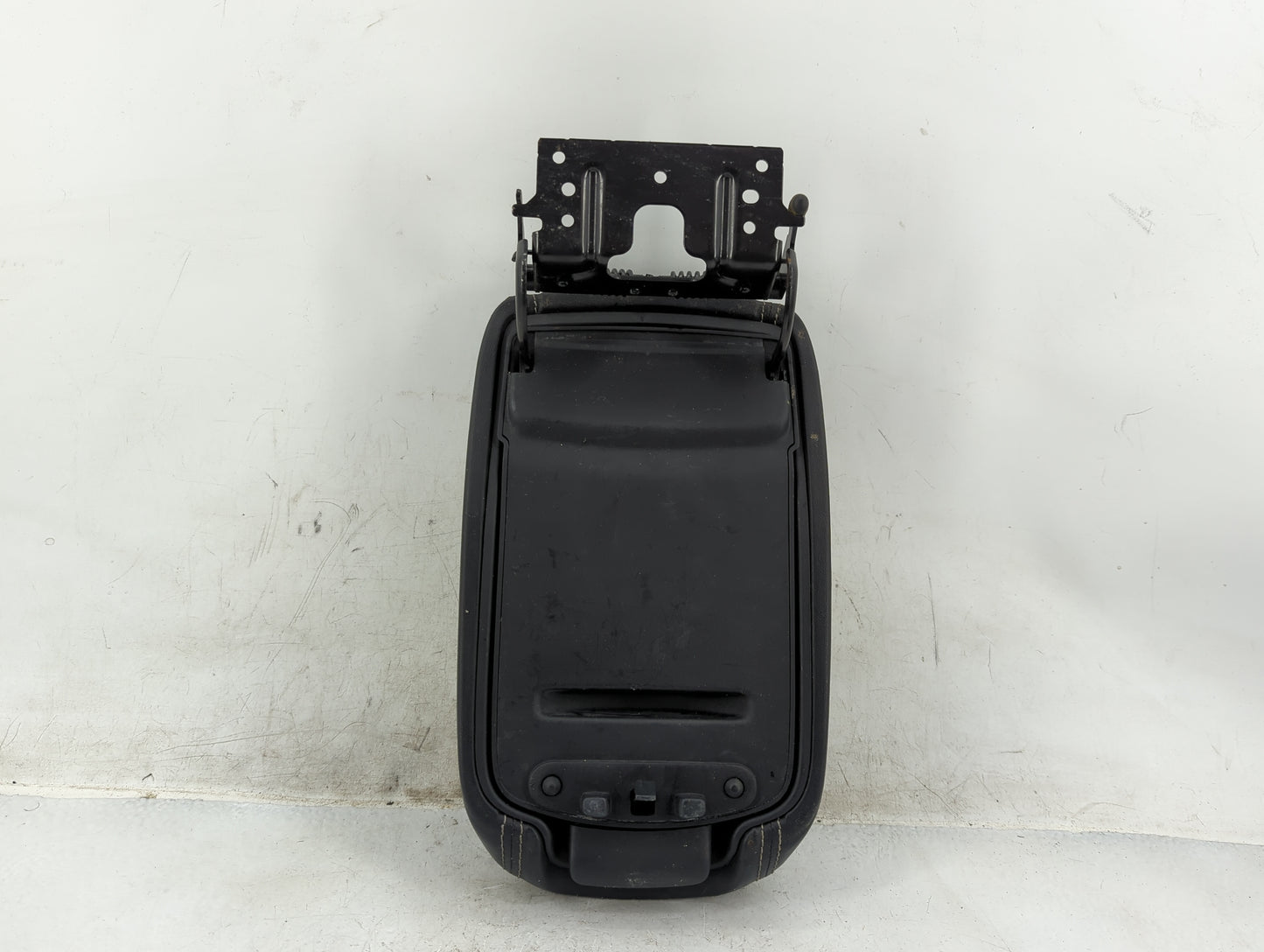 2013-2015 Dodge Dart Center Console Armrest Cover Lid Fits Fits 2013 2014 2015 OEM Used Auto Parts - Oemusedautoparts1.com
