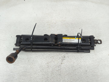 2007 Dodge Nitro Spare Scissor Car Jack