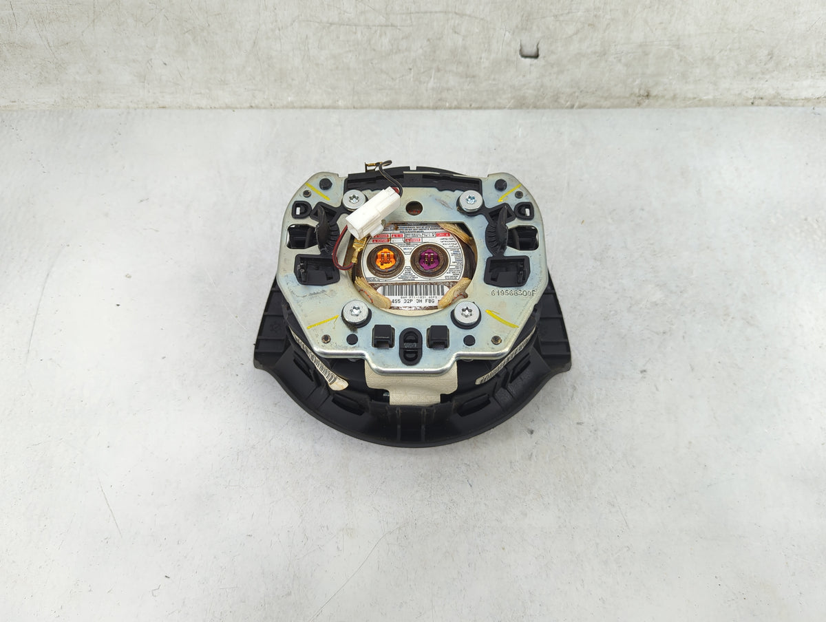 2012-2017 Fiat 500 Air Bag Driver Left Steering Wheel Mounted 5024327 - Oemusedautoparts1.com