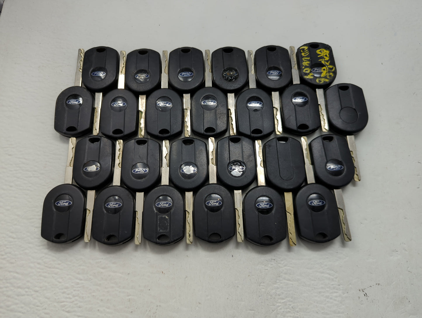 Lot of 25 Ford Keyless Entry Remote Fob OUCD6000022 - Oemusedautoparts1.com