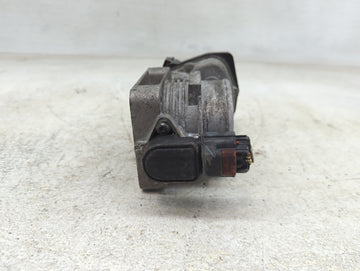 2005-2011 Ford Crown Victoria Throttle Body Fits Fits 2004 2005 2006 2007 2008 2009 2010 2011 2012 2013 2014 2015 2016 OEM Used Auto Parts