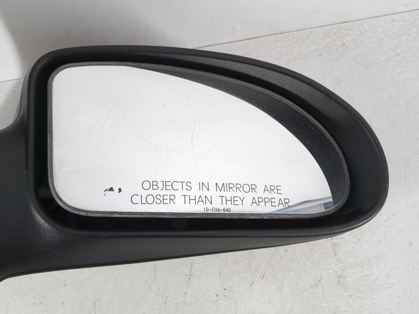 Ford Focus Passenger Right Side View Manual Door Mirror - Oemusedautoparts1.com