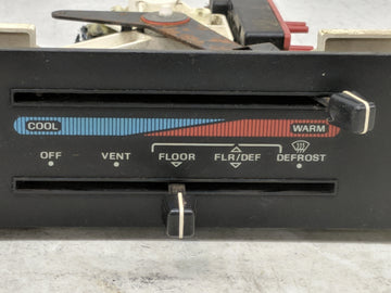 0 Ford Ford F250 Pickup Climate Control Module Temperature AC/Heater Replacement Fits OEM Used Auto Parts