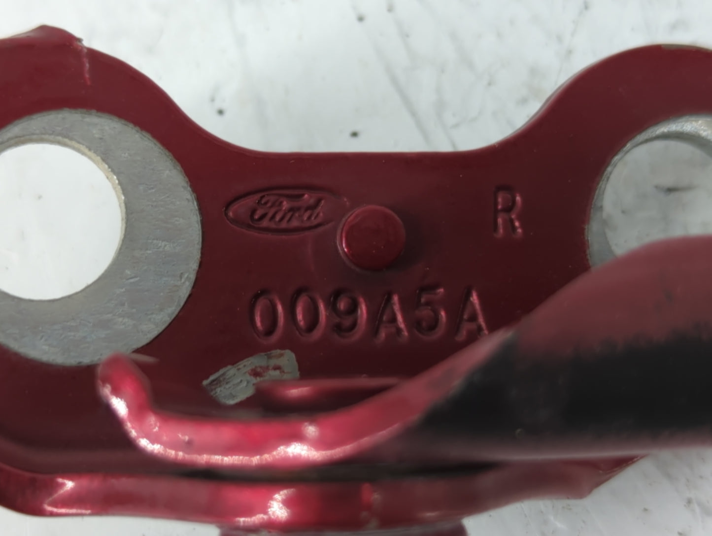2005 Ford Freestyle Passenger Hood Hinge - Oemusedautoparts1.com