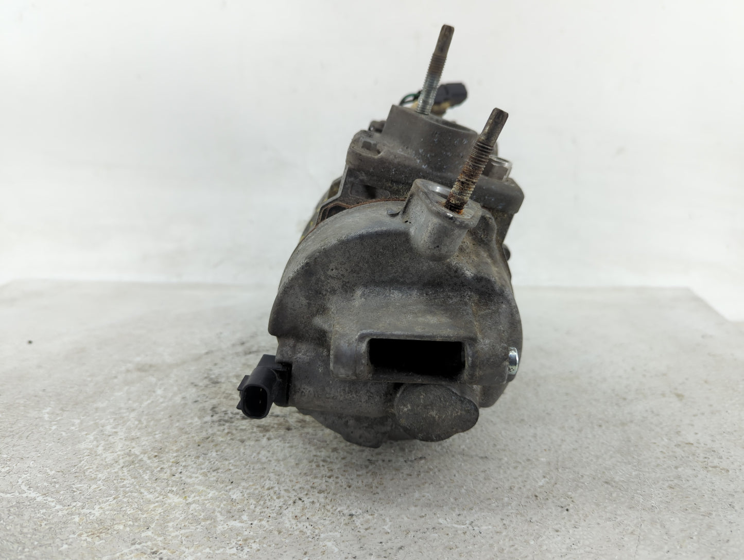 2013-2018 Ford Fusion Air Conditioning A/c Ac Compressor Oem 1240331 - Oemusedautoparts1.com