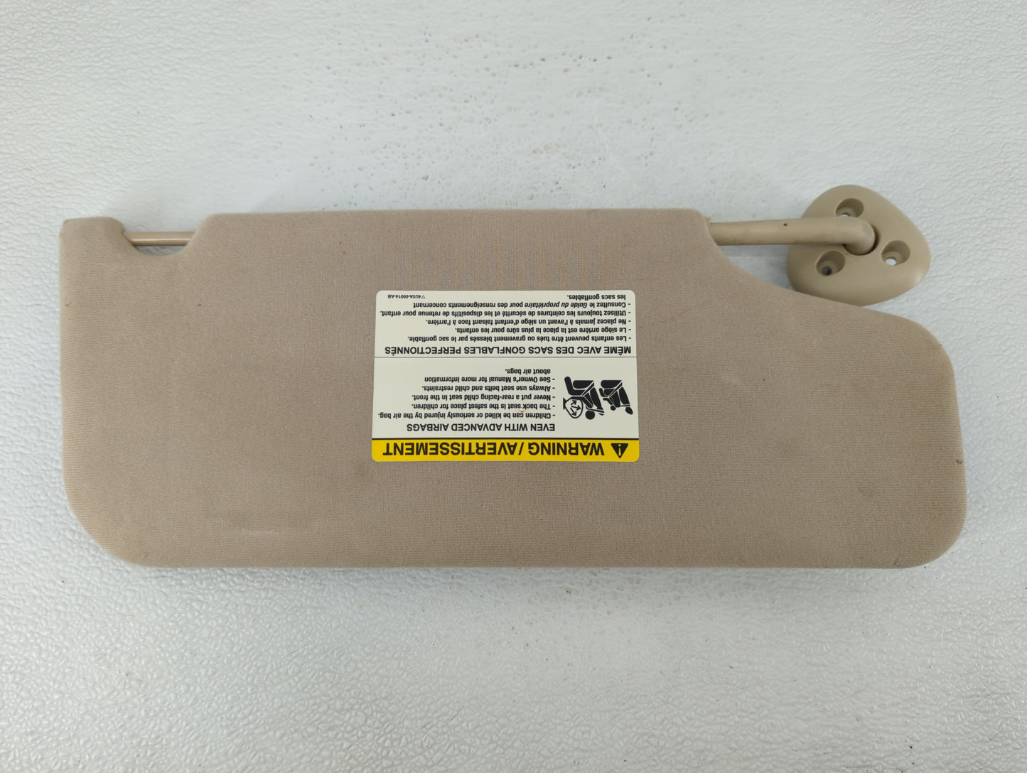2000 Ford Taurus Sun Visor Shade Replacement Driver Left Mirror Fits OEM Used Auto Parts - Oemusedautoparts1.com