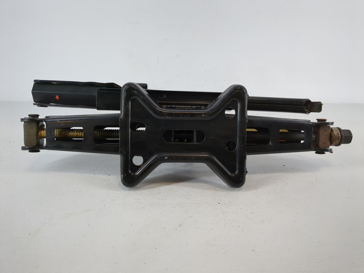 Ford Windstar Spare Scissor Car Jack 1107513 - Oemusedautoparts1.com